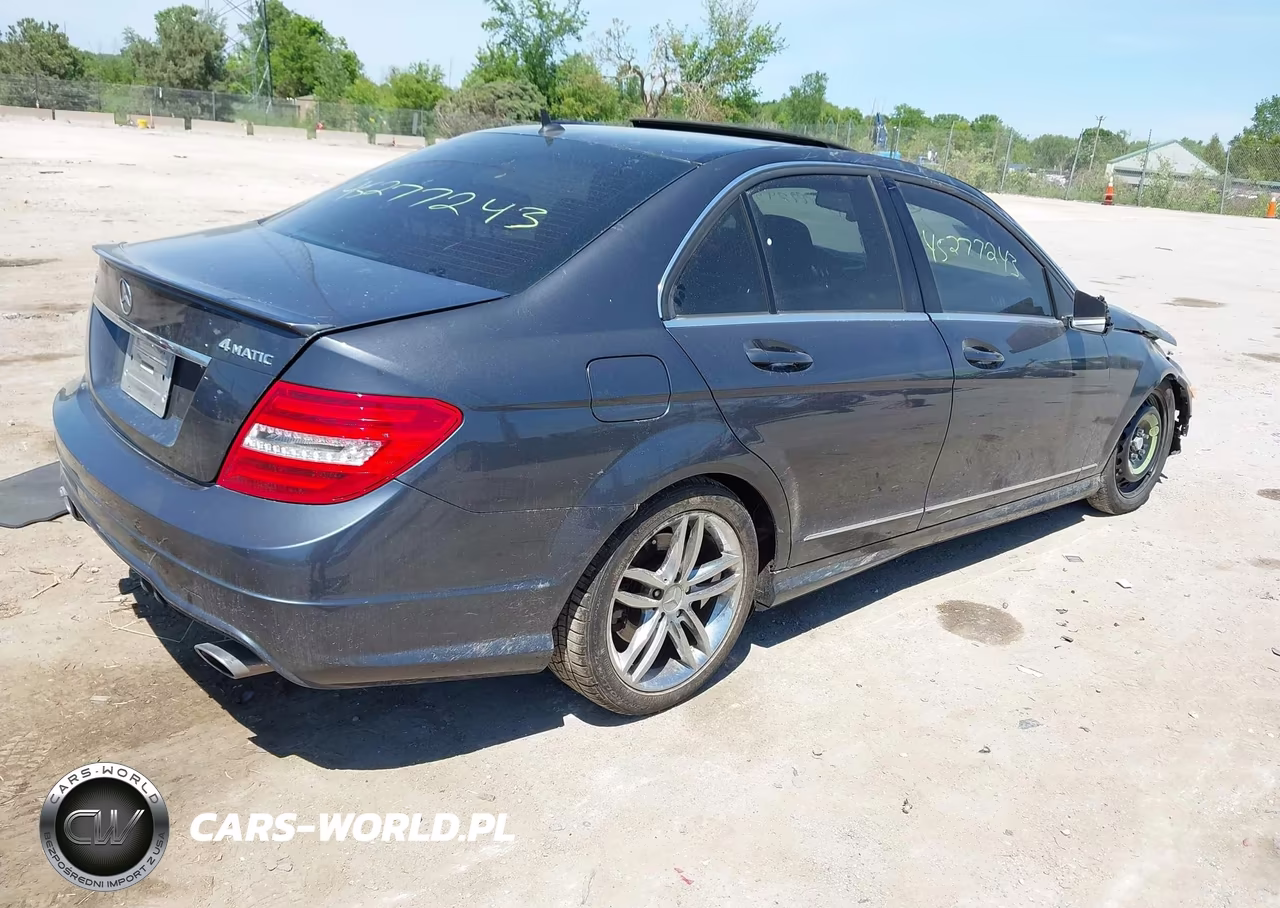 2013 MERCEDES-BENZ C 300 4MATIC VIN:WDDGF8AB1DR259700 - 4