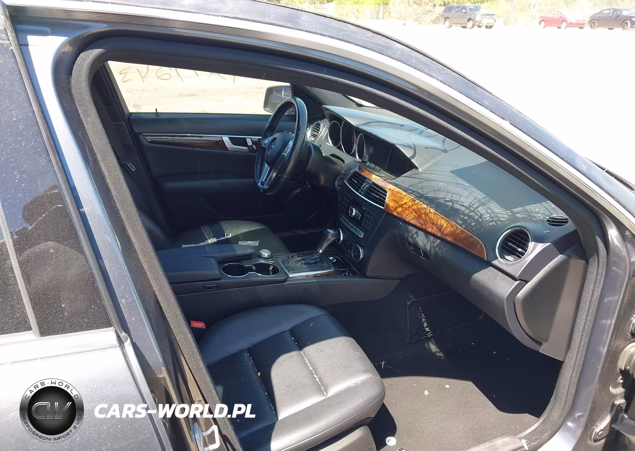 2013 MERCEDES-BENZ C 300 4MATIC VIN:WDDGF8AB1DR259700 - 5