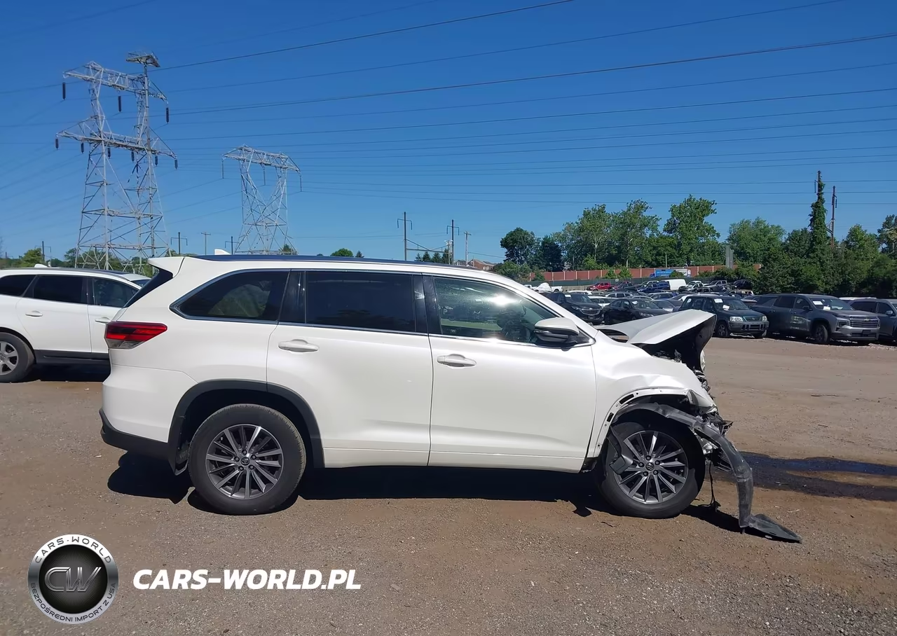 2017 Toyota Highlander Se-Xle VIN:5TDJZRFH2HS431489 - 12