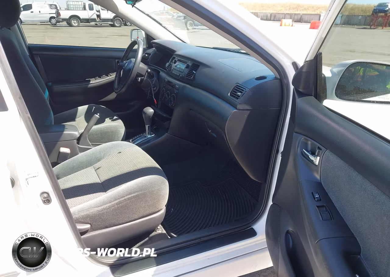 2007 Toyota Corolla S VIN:1NXBR32E47Z887433 - 5