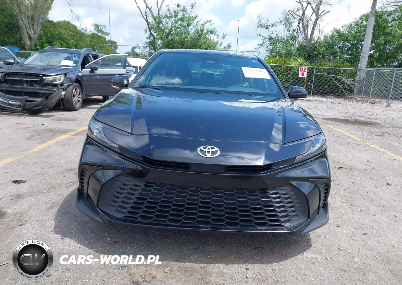 2025 Toyota Camry Se VIN:4T1DAACK2SU034000 - 12