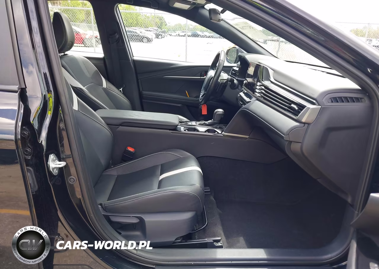 2025 Toyota Camry Se VIN:4T1DAACK2SU034000 - 5