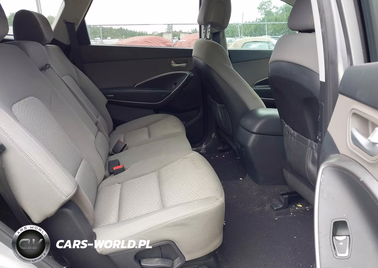 2017 Hyundai Santa Fe Se VIN:KM8SM4HF1HU200446 - 8