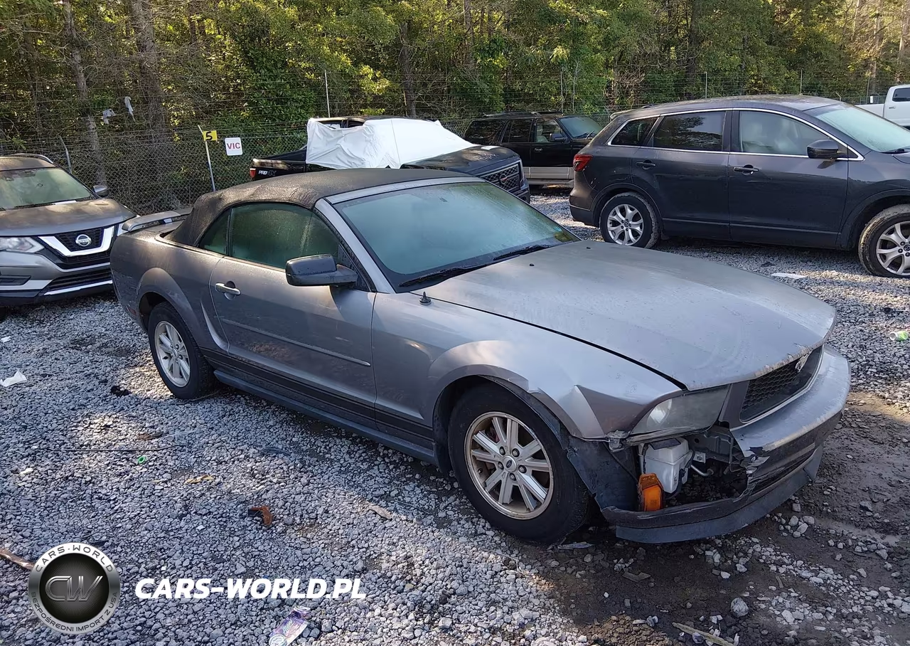 2006 Ford Mustang V6
