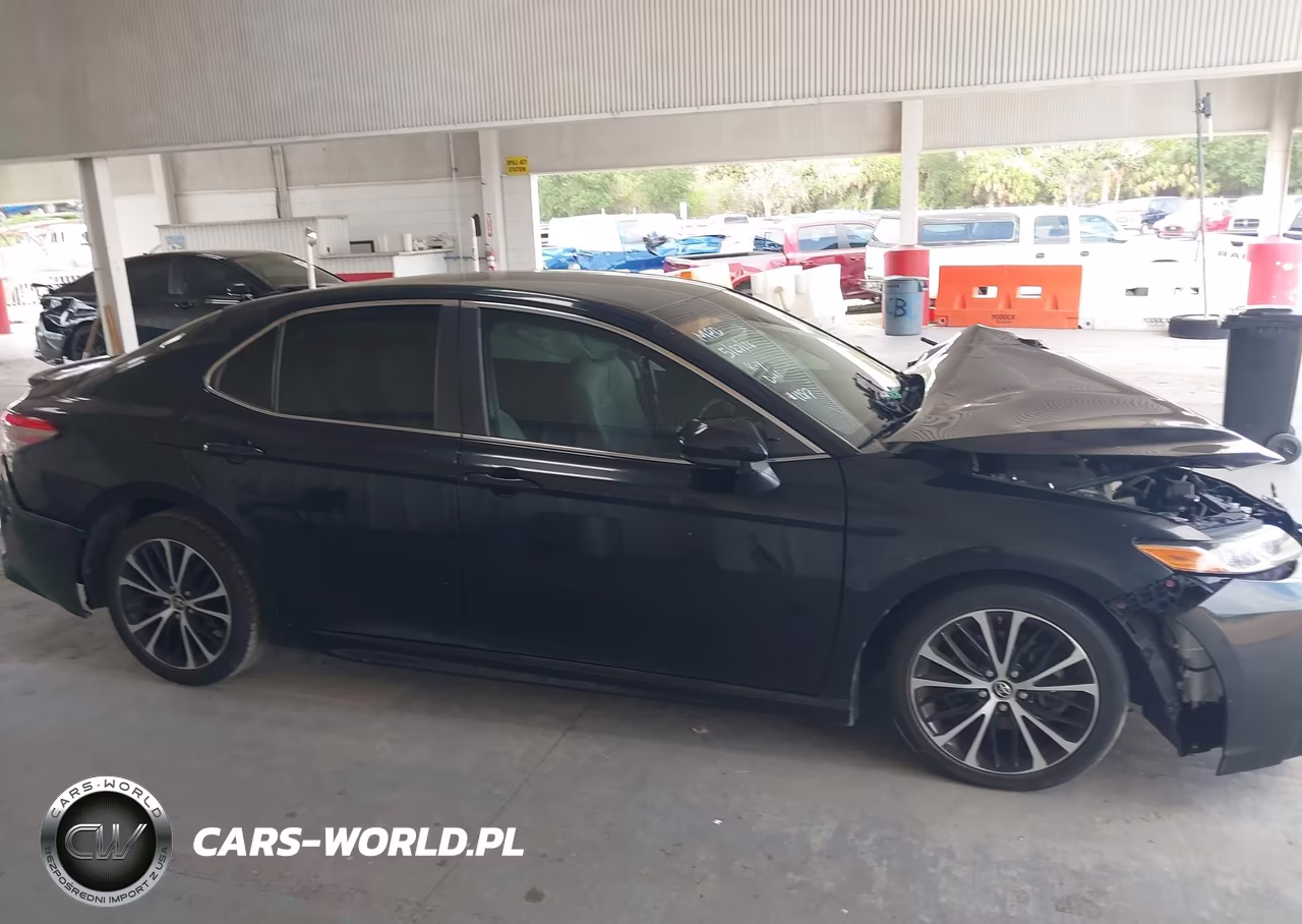 2018 Toyota Camry Se VIN:JTNB11HK7J3045613 - 13