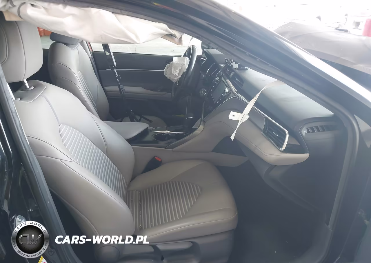 2018 Toyota Camry Se VIN:JTNB11HK7J3045613 - 5