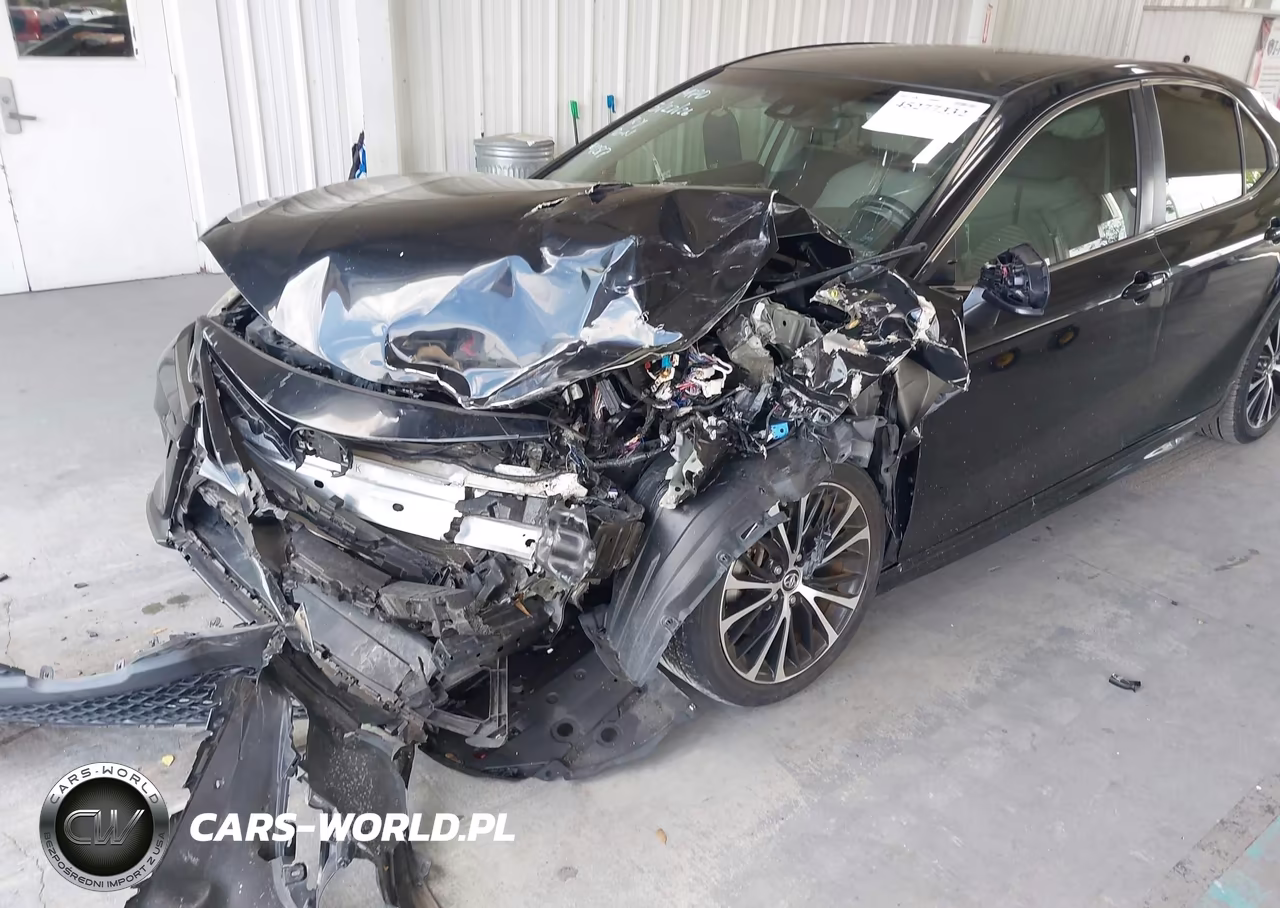 2018 Toyota Camry Se VIN:JTNB11HK7J3045613 - 6