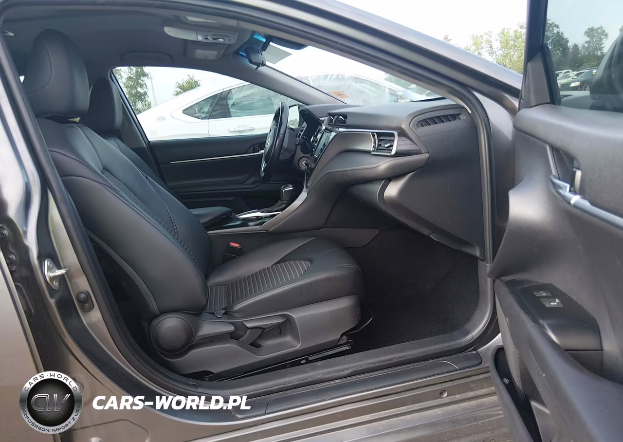 2019 Toyota Camry Se VIN:4T1B11HK4KU820512 - 5