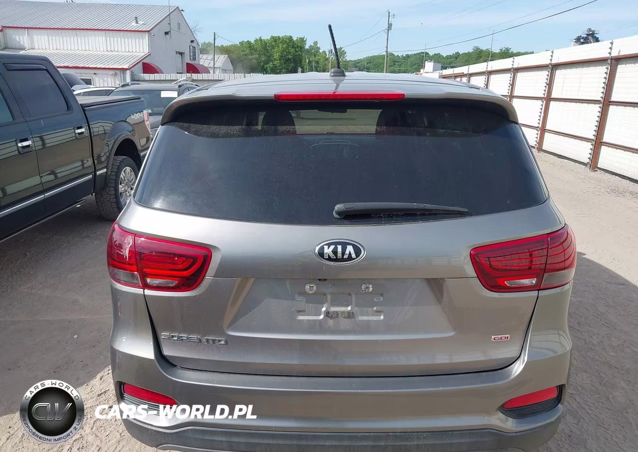 2019 Kia Sorento 2.4L Lx VIN:5XYPGDA32KG552879 - 17