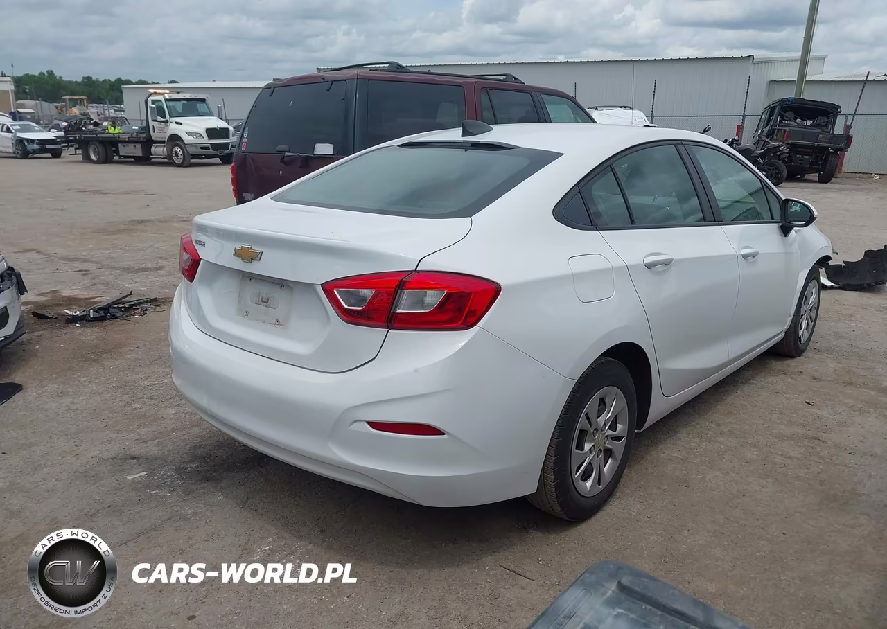 2019 Chevrolet Cruze Ls VIN:1G1BC5SM5K7100708 - 4