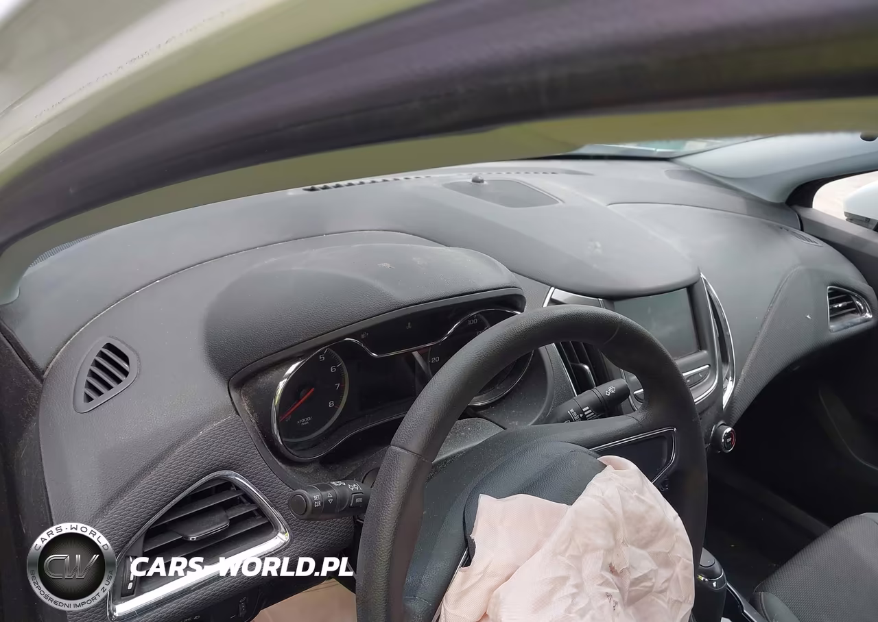2019 Chevrolet Cruze Ls VIN:1G1BC5SM5K7100708 - 9