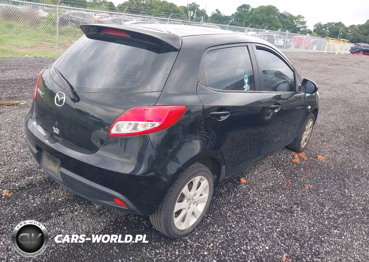 2012 Mazda Mazda2 Touring VIN:JM1DE1LY7C0152355 - 4