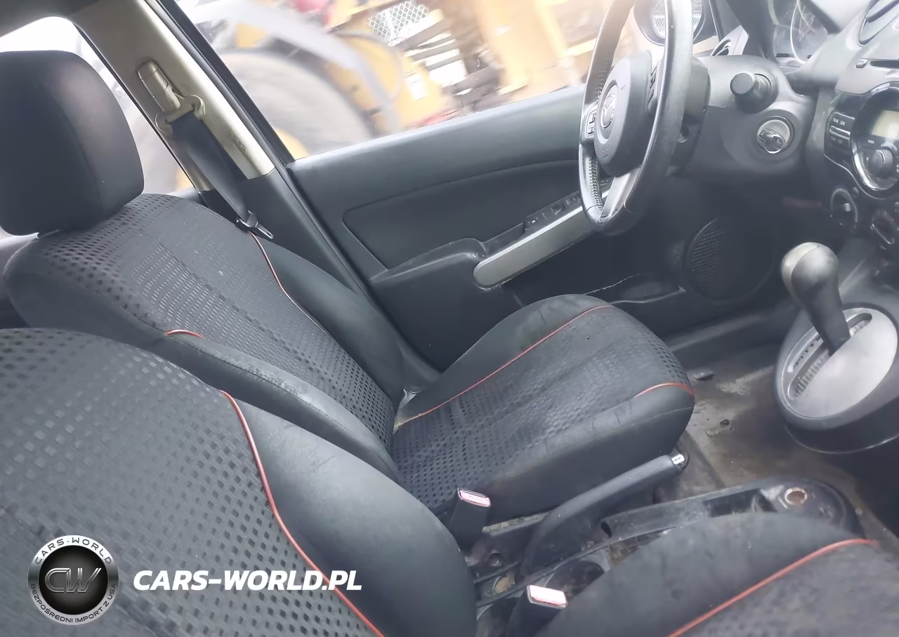 2012 Mazda Mazda2 Touring VIN:JM1DE1LY7C0152355 - 5