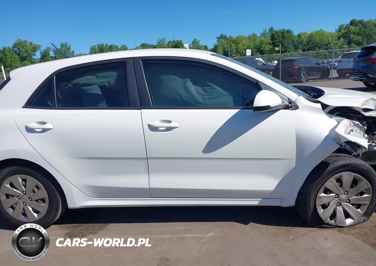 2018 Kia Rio S VIN:3KPA25AB0JE044827 - 13