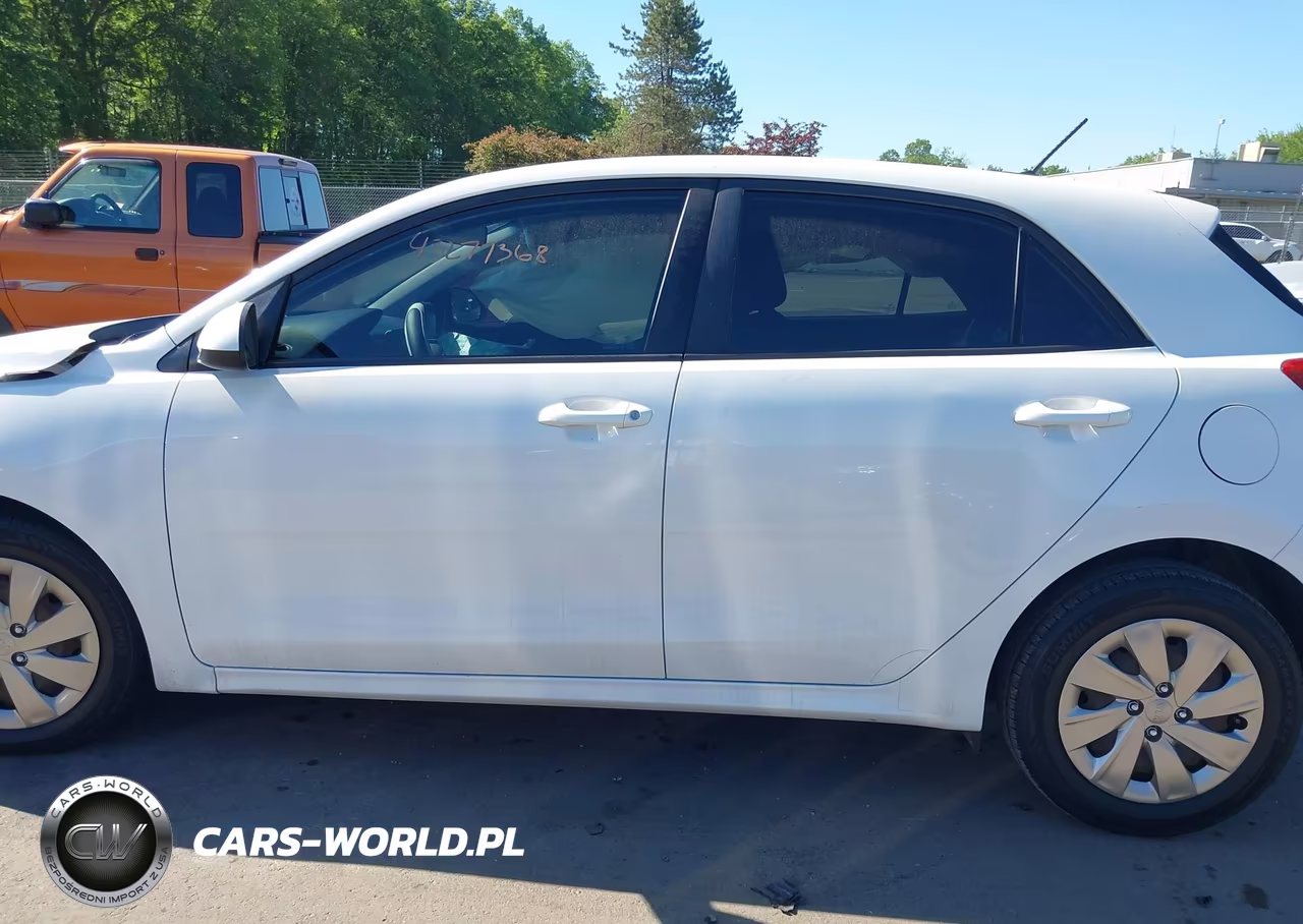 2018 Kia Rio S VIN:3KPA25AB0JE044827 - 14