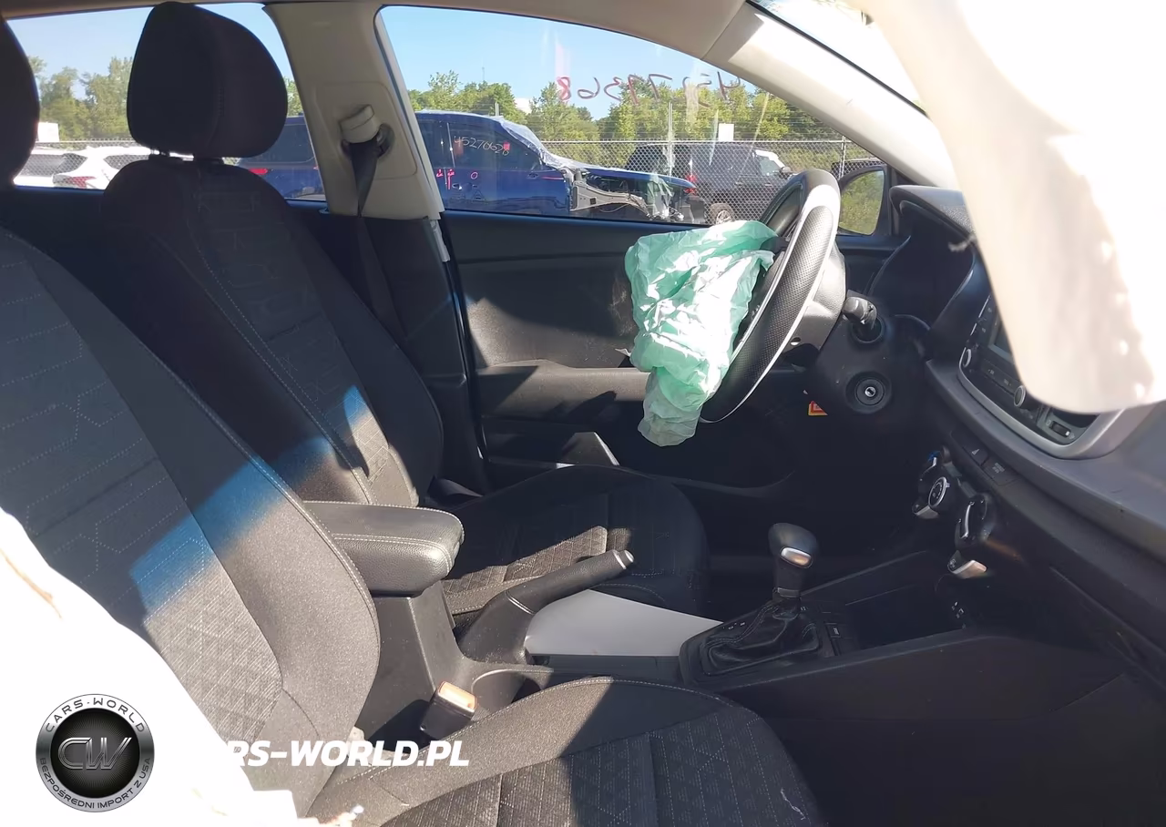 2018 Kia Rio S VIN:3KPA25AB0JE044827 - 5