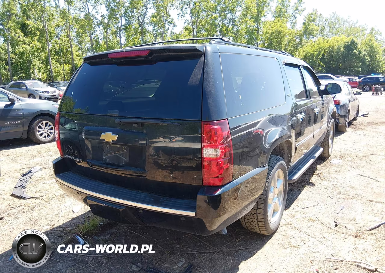 2013 Chevrolet Suburban 1500 Ltz VIN:1GNSKKE7XDR273282 - 4