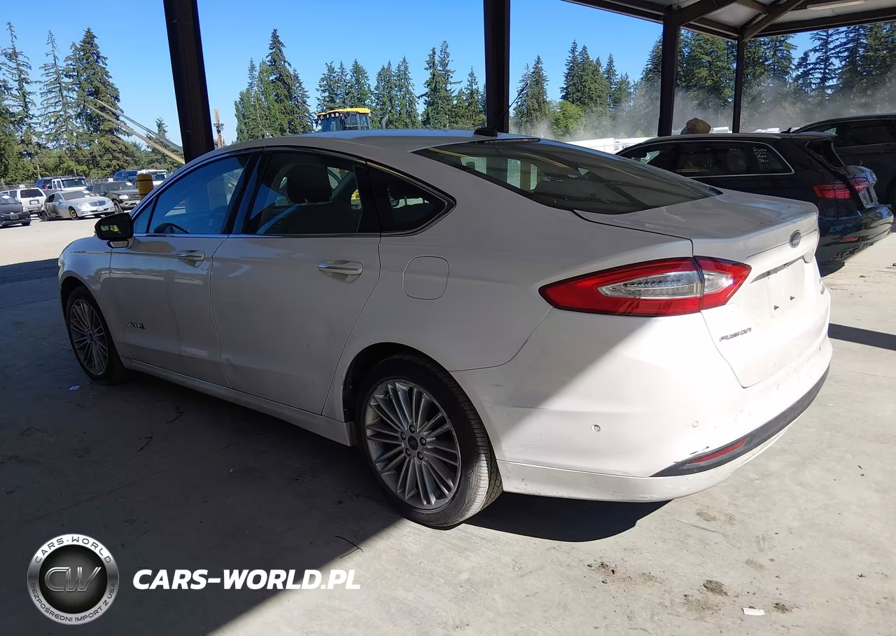 2014 Ford Fusion Hybrid Se VIN:3FA6P0LU2ER142612 - 3