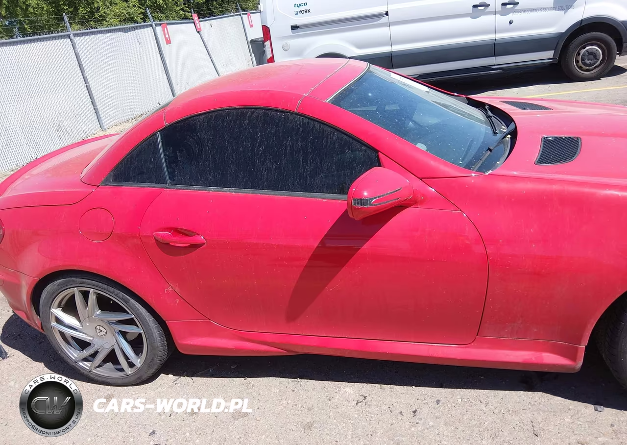 2011 Mercedes-Benz Slk 300 VIN:WDBWK5EA9BF240889 - 13