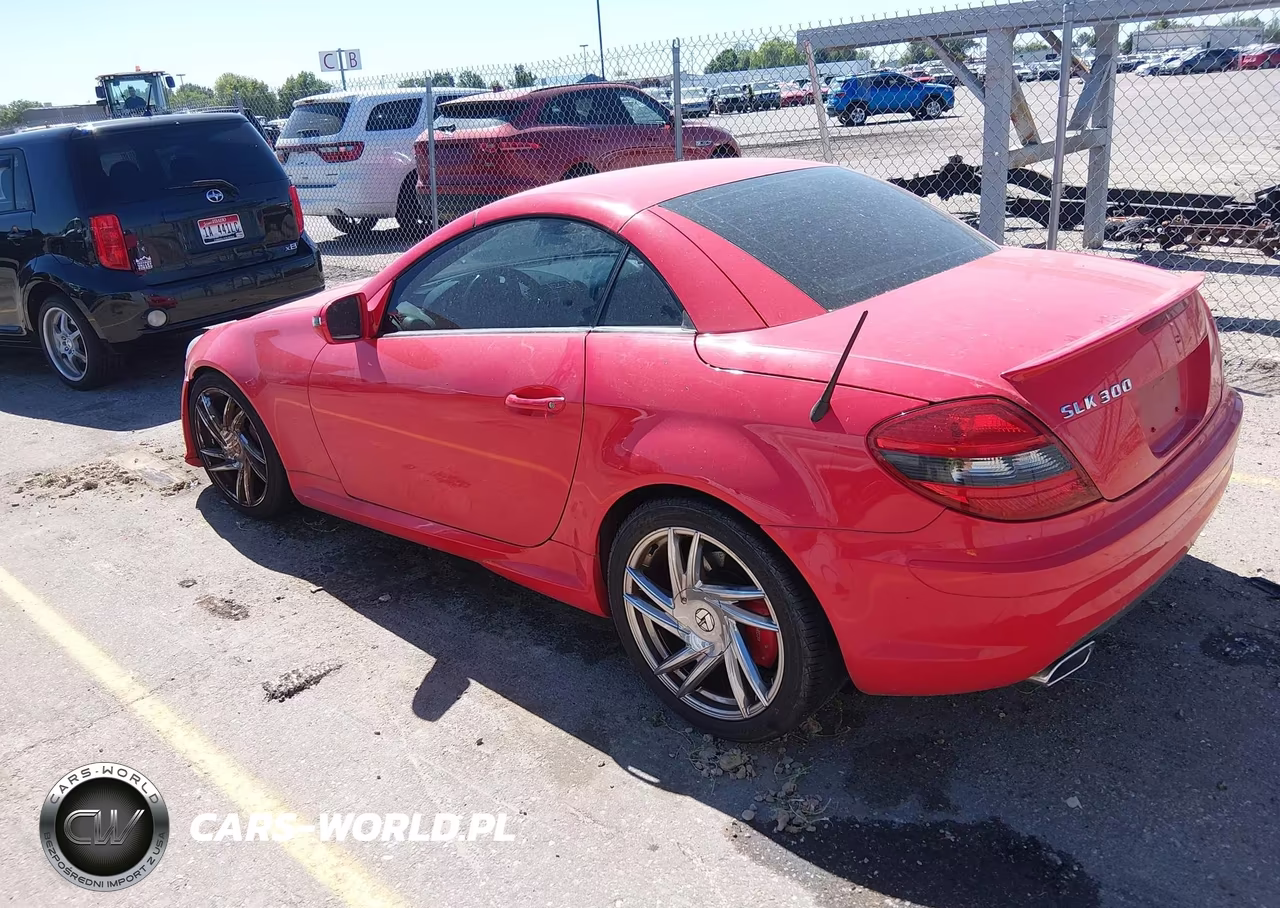 2011 Mercedes-Benz Slk 300 VIN:WDBWK5EA9BF240889 - 3