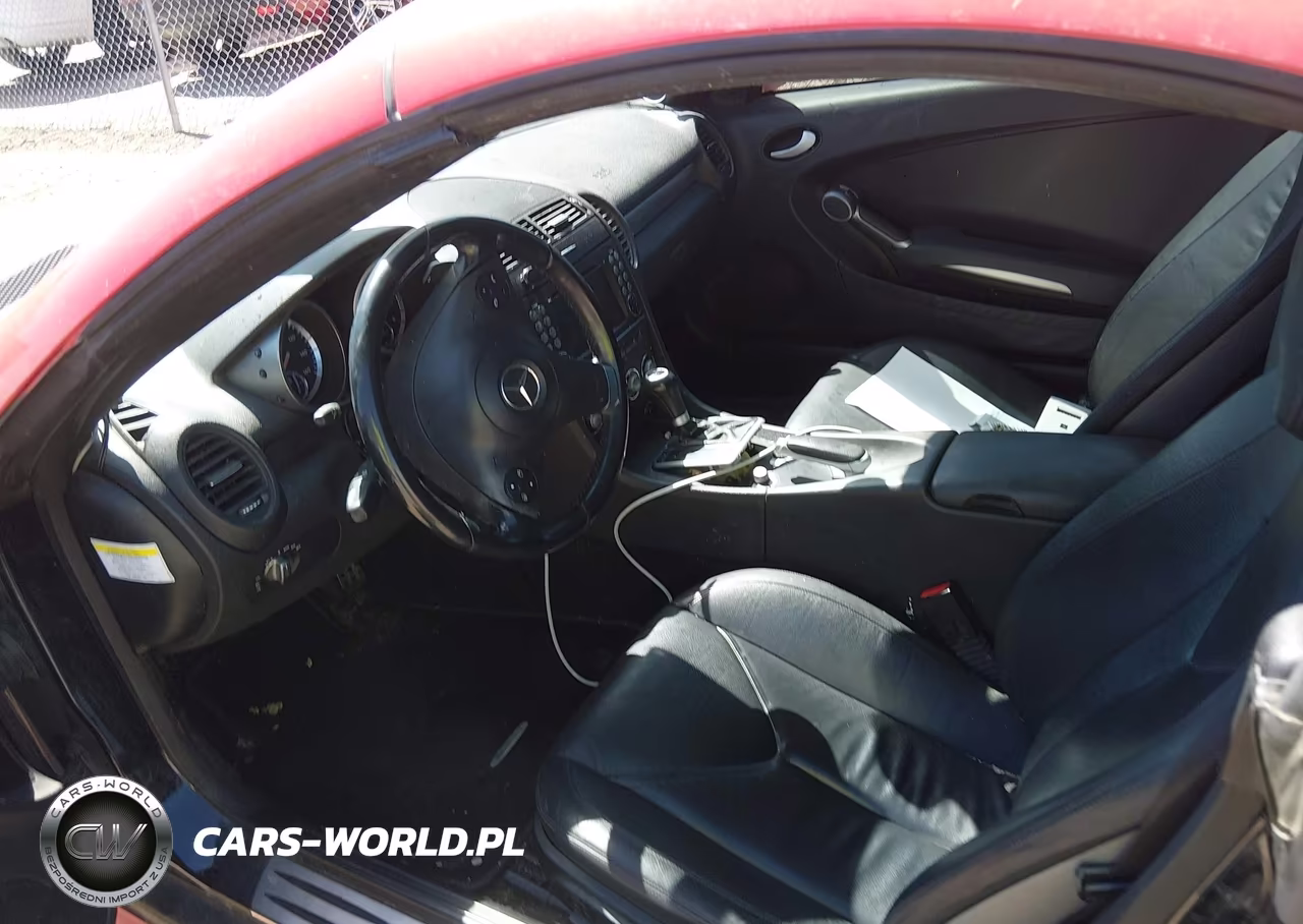 2011 Mercedes-Benz Slk 300 VIN:WDBWK5EA9BF240889 - 8