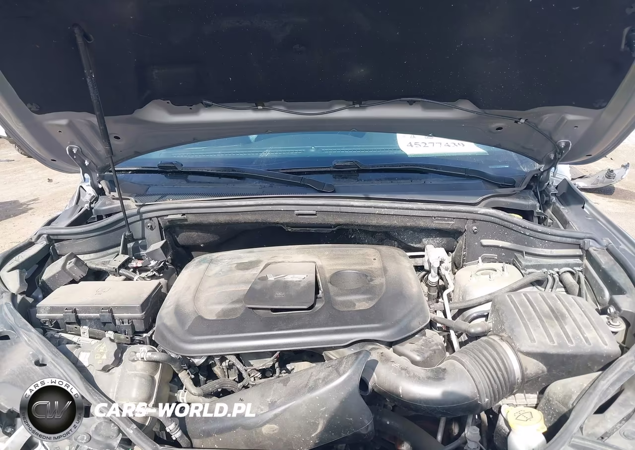 2018 Jeep Grand Cherokee Laredo E 4X4 VIN:1C4RJFAGXJC342932 - 10