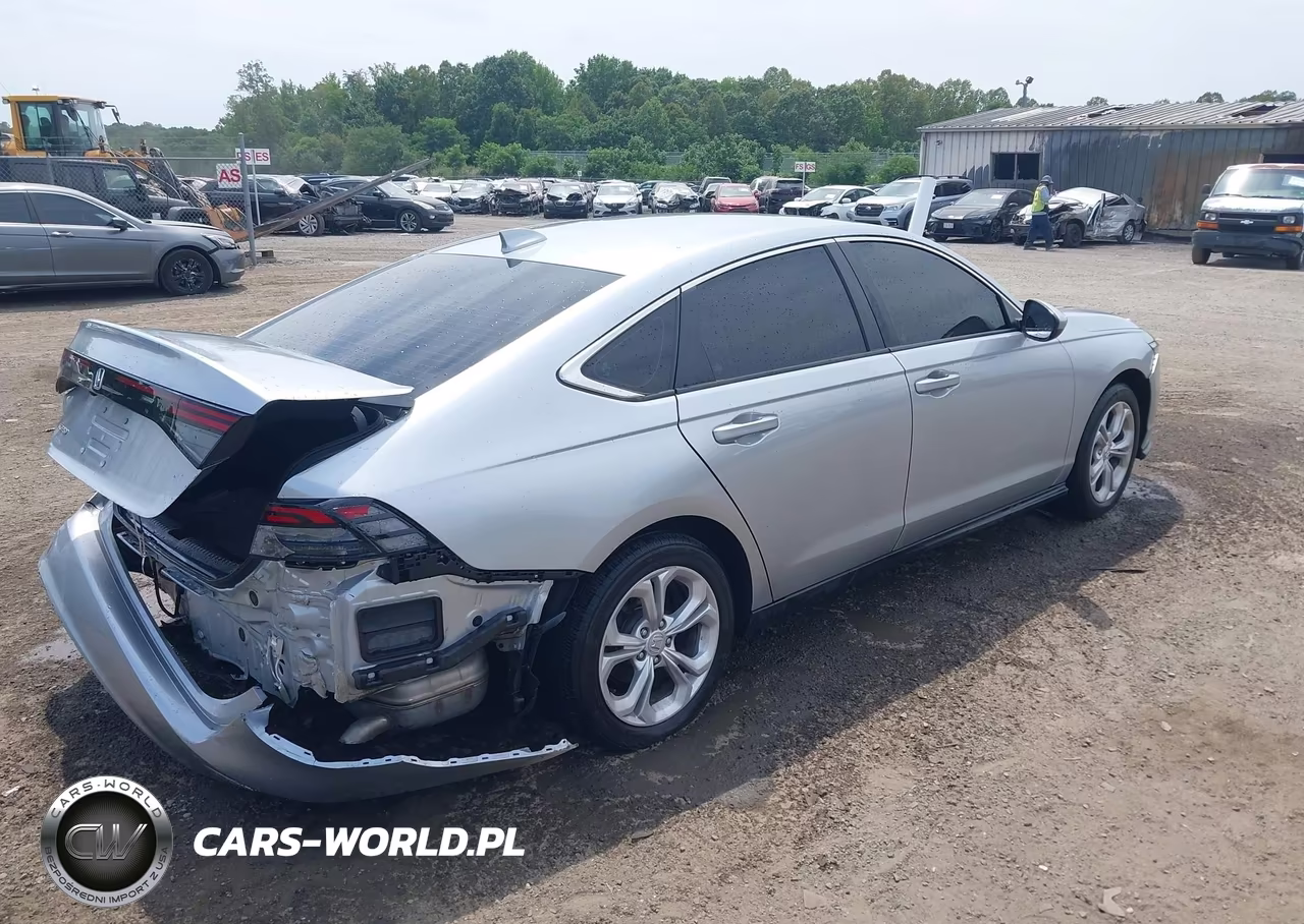 2025 Honda Accord Lx VIN:1HGCY1F2XSA042789 - 4