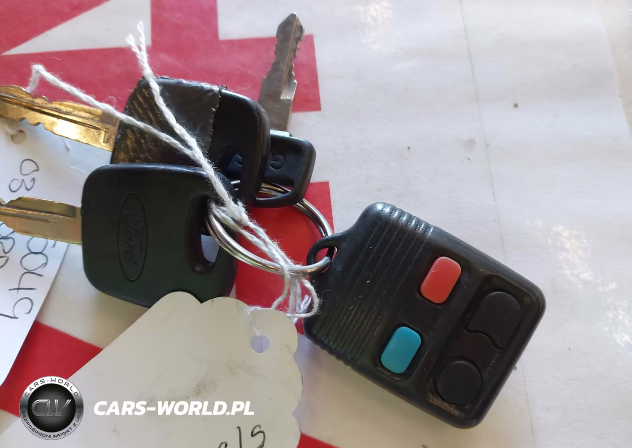 2003 Ford Focus Se VIN:1FAFP34P53W325197 - 11