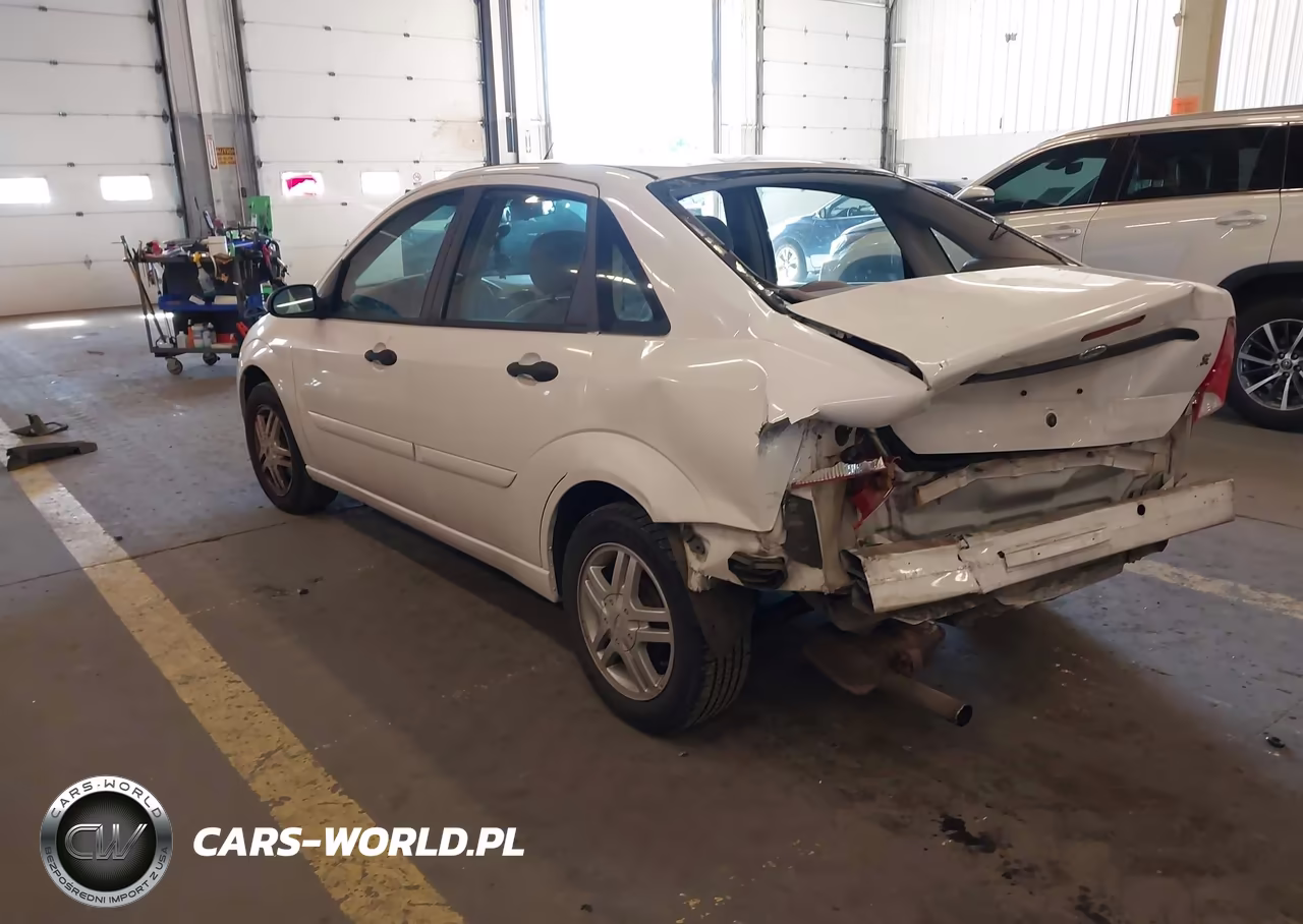 2003 Ford Focus Se VIN:1FAFP34P53W325197 - 3