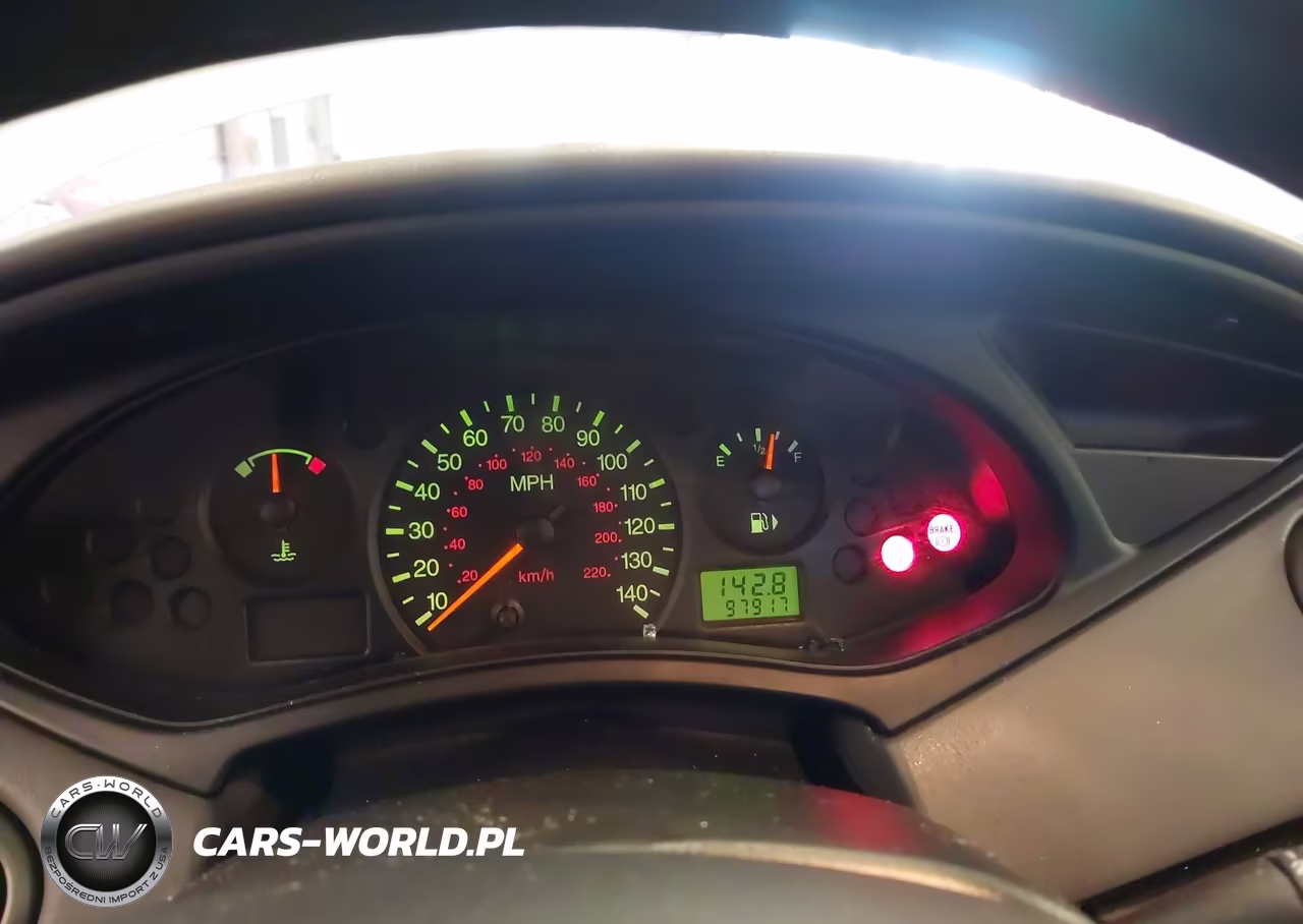 2003 Ford Focus Se VIN:1FAFP34P53W325197 - 7