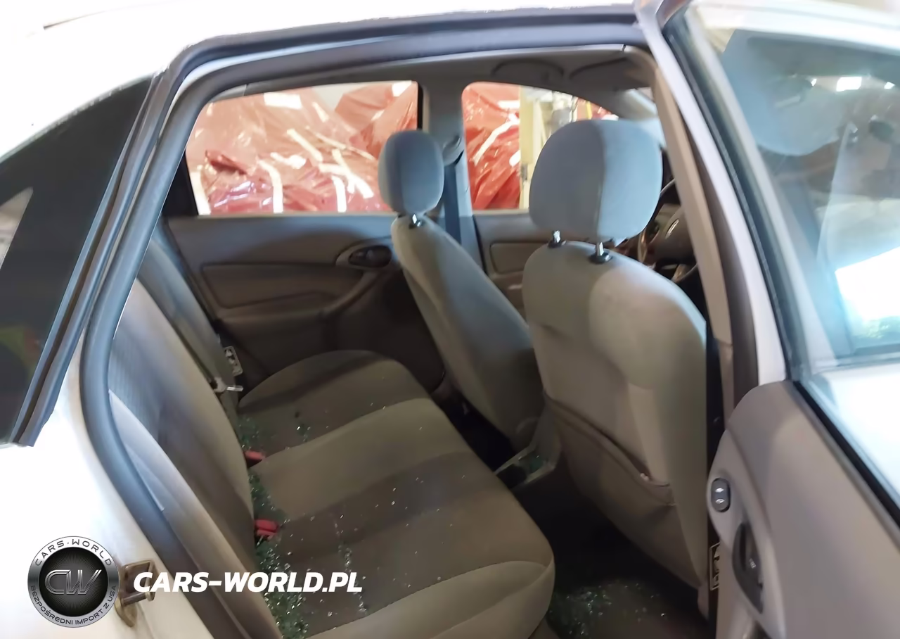 2003 Ford Focus Se VIN:1FAFP34P53W325197 - 8