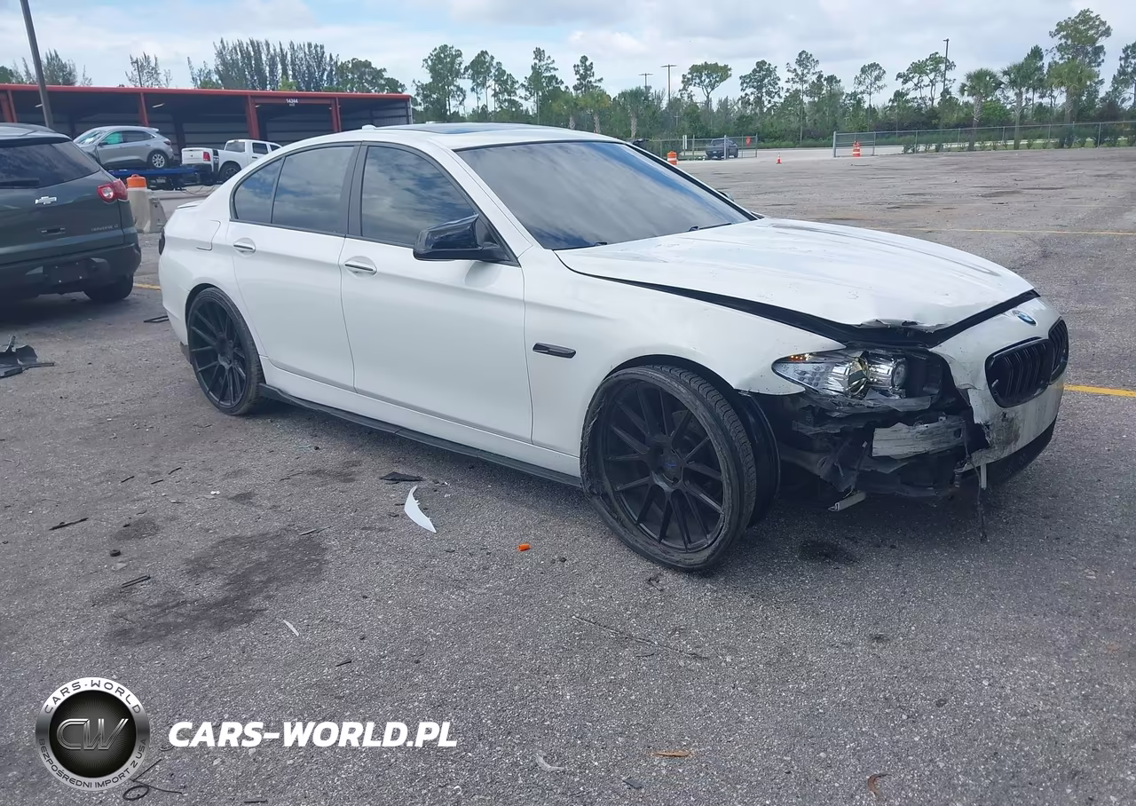 2013 BMW 528I – zdjęcie 1 z 16