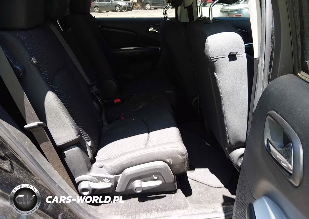 2018 Dodge Journey Se VIN:3C4PDCAB4JT520467 - 8