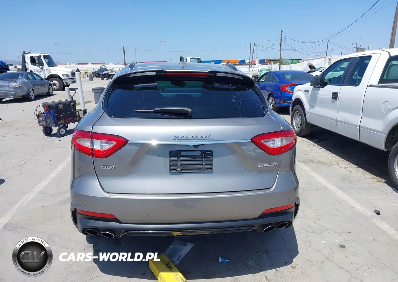 2019 Maserati Levante S Gransport VIN:ZN661YUS4KX313658 - 17