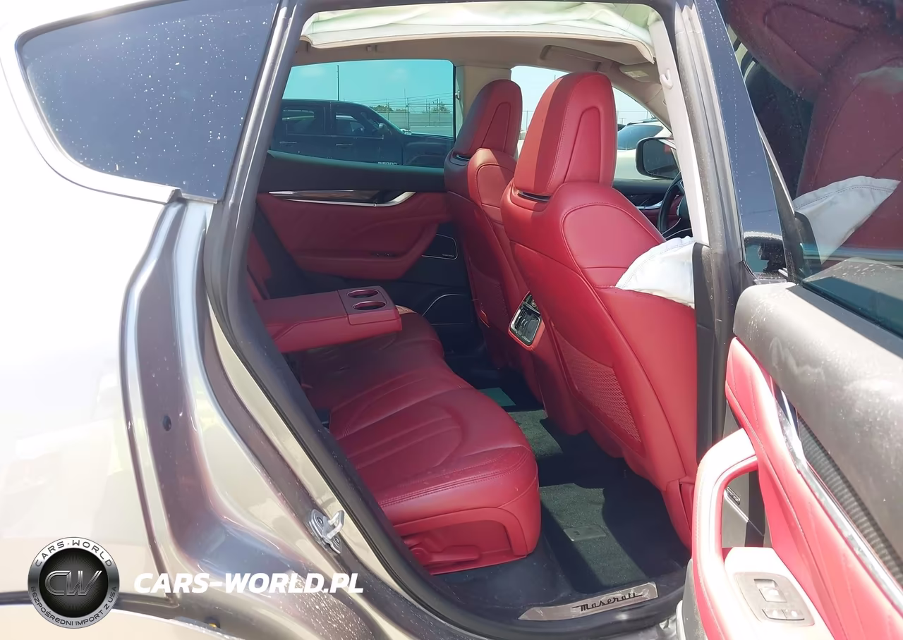 2019 Maserati Levante S Gransport VIN:ZN661YUS4KX313658 - 8