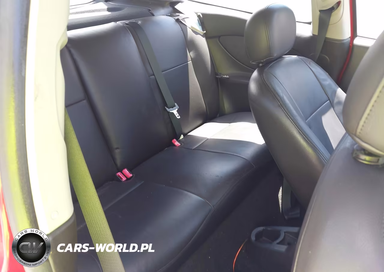 2005 Ford Focus Zx3 VIN:3FAFP31N25R159181 - 8