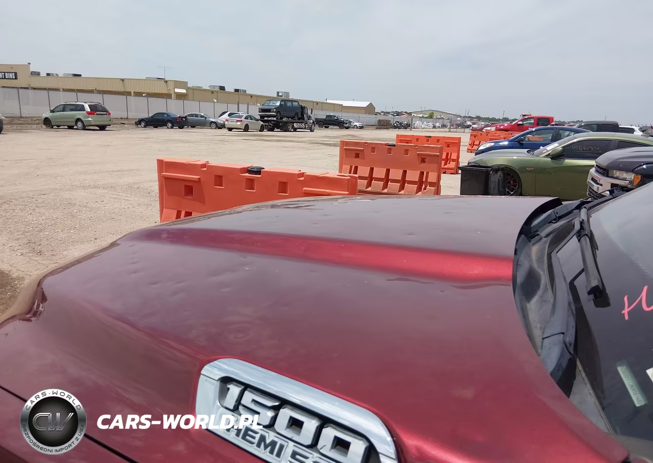 2019 Ram 1500 Big Horn-Lone Star 4X4 5'7 Box VIN:1C6SRFFT3KN561485 - 6