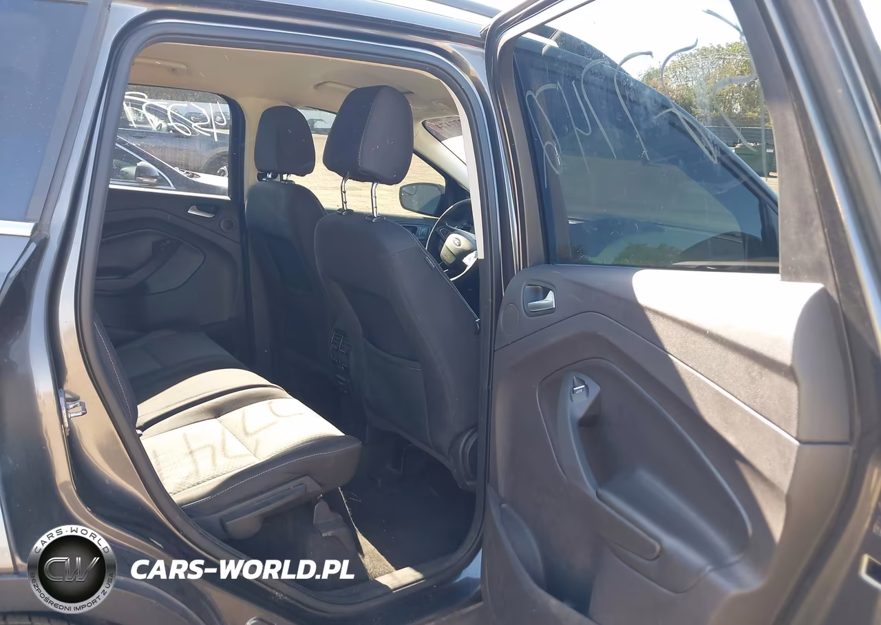 2017 Ford Escape Se VIN:1FMCU9GD8HUE31667 - 8