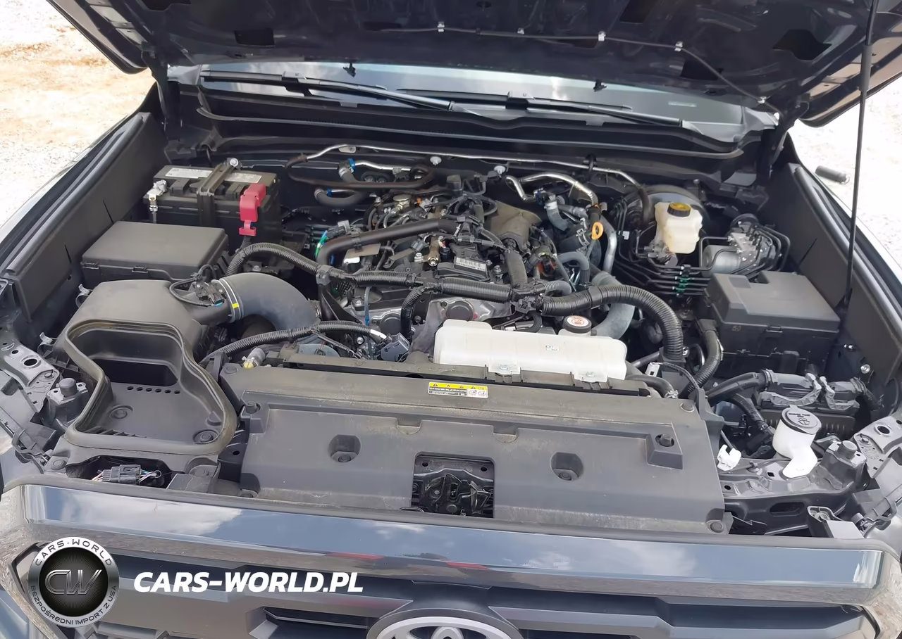 2025 Toyota Tacoma Trd Sport VIN:3TMLB5JN7SM096756 - 10