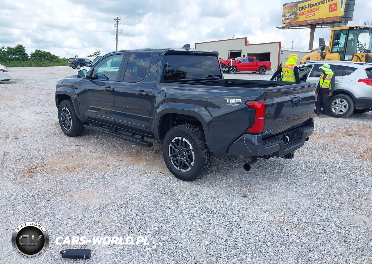 2025 Toyota Tacoma Trd Sport VIN:3TMLB5JN7SM096756 - 3