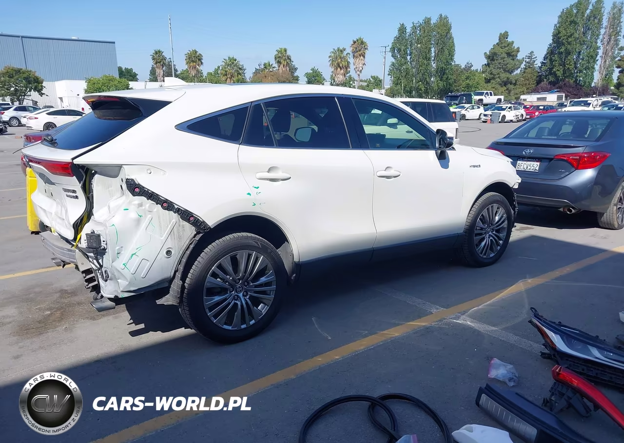 2021 Toyota Venza Limited VIN:JTEAAAAHXMJ061038 - 4
