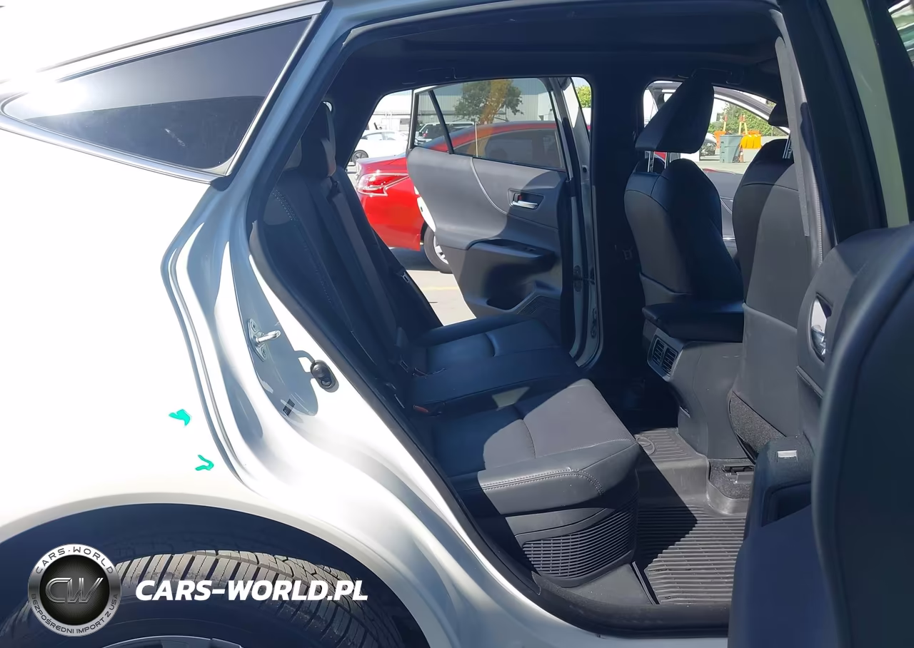 2021 Toyota Venza Limited VIN:JTEAAAAHXMJ061038 - 8