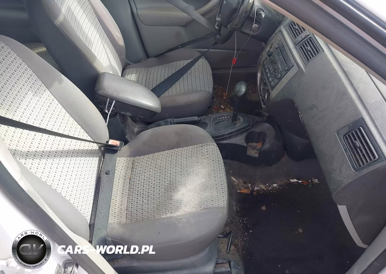 2007 Ford Focus Se-Ses VIN:1FAFP36N07W138550 - 5