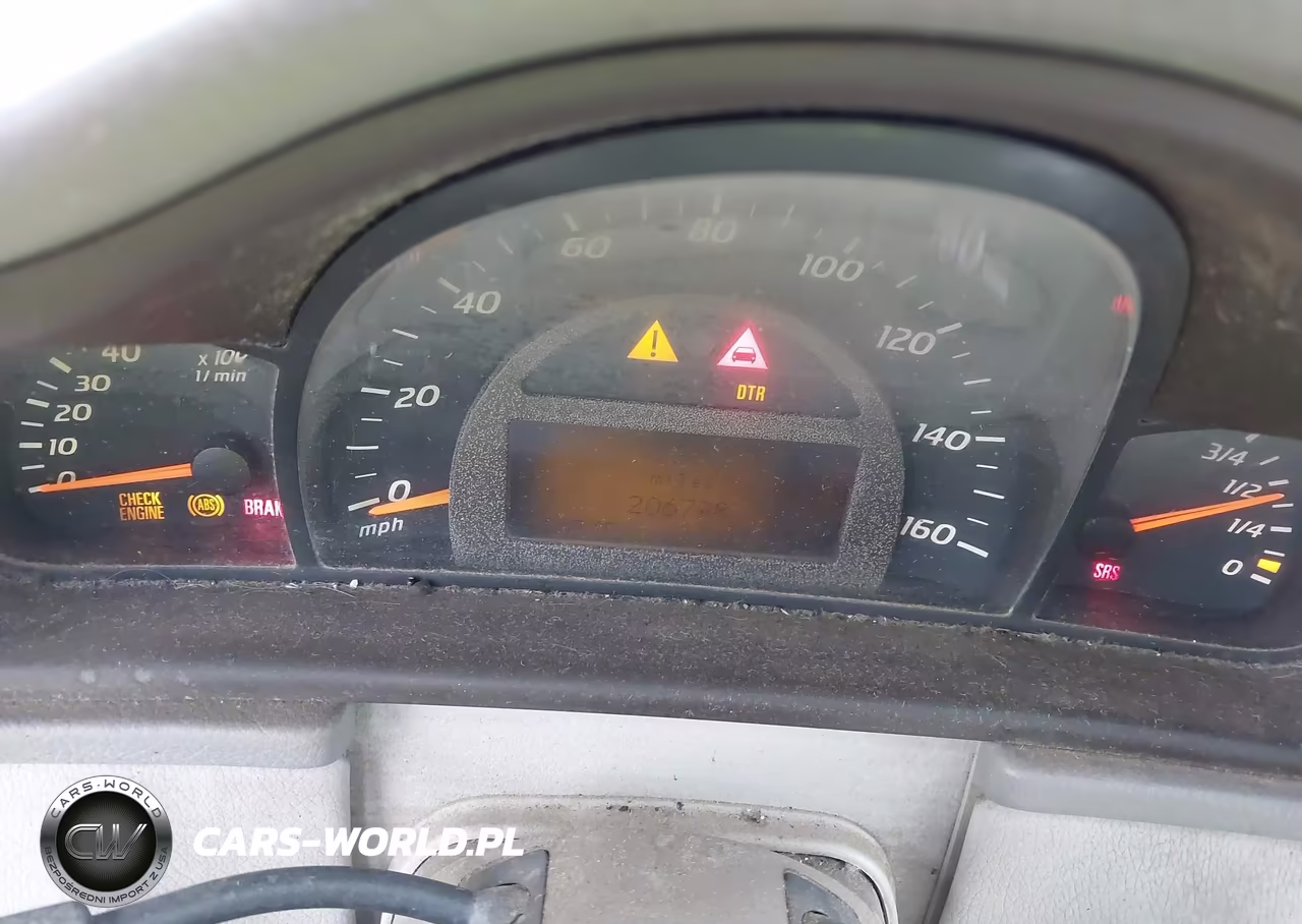 2002 Mercedes-Benz C-Class VIN:WDBRN47JX2A319920 - 7