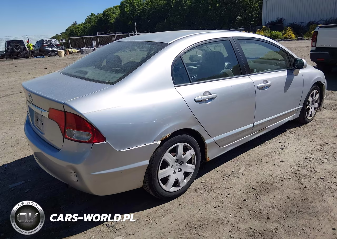 2010 Honda Civic Lx VIN:2HGFA1F53AH318239 - 4