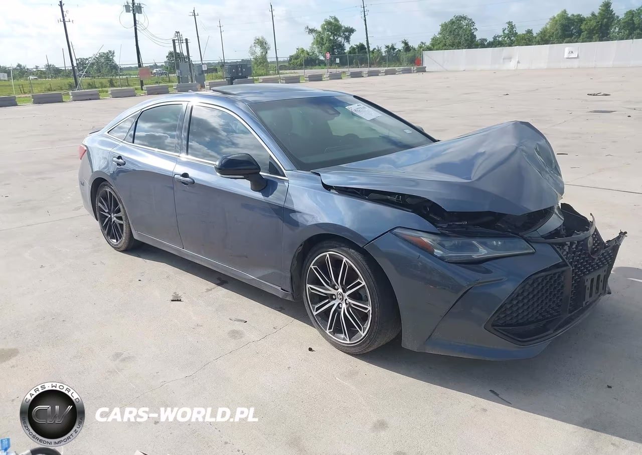 2019 Toyota Avalon Touring – zdjęcie 1 z 19
