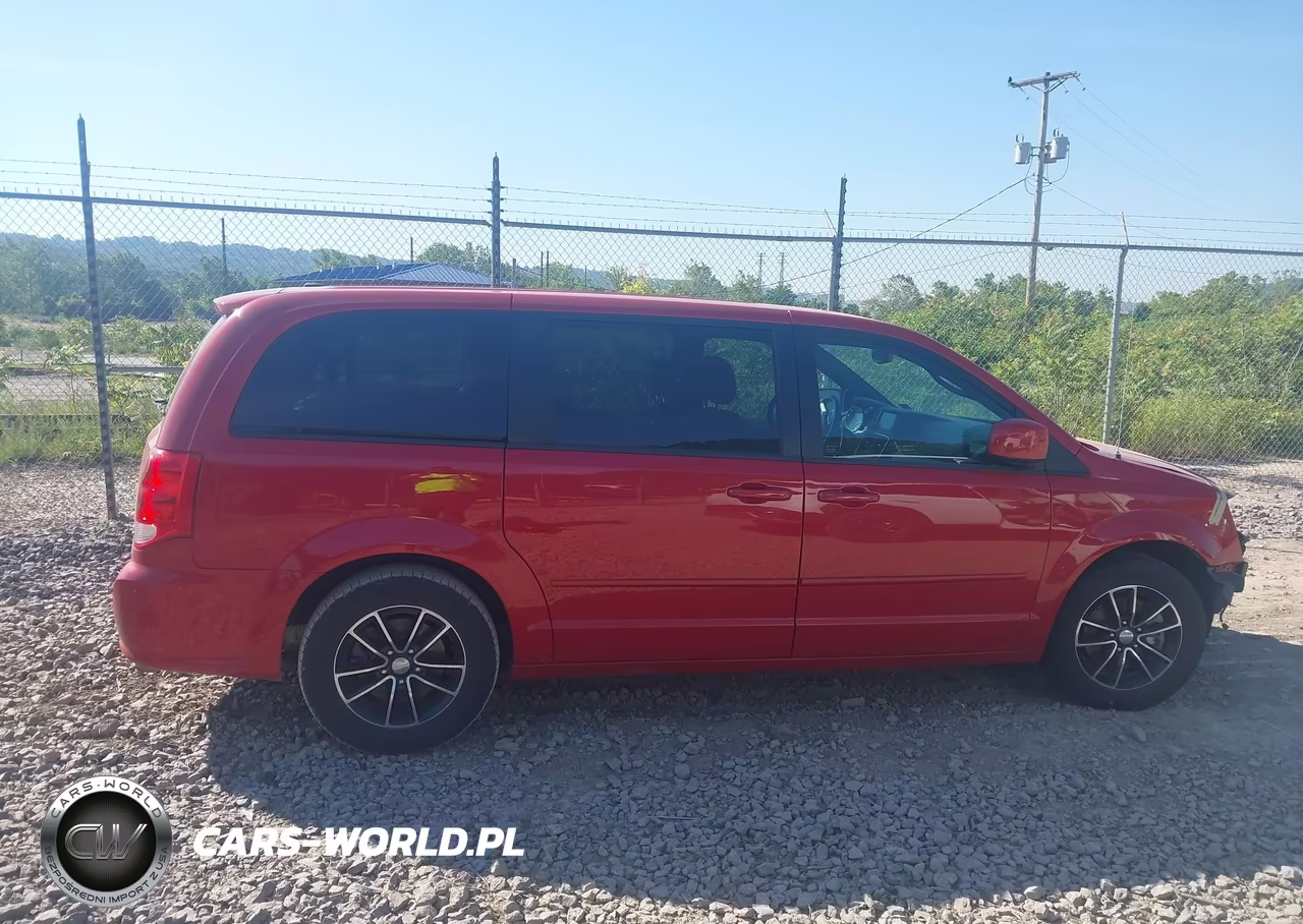 2016 Dodge Grand Caravan R-T VIN:2C4RDGEG0GR102537 - 14