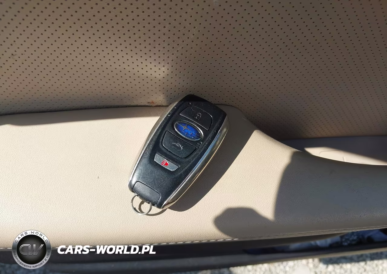 2017 Subaru Outback 2.5I Limited VIN:4S4BSANC8H3353524 - 11