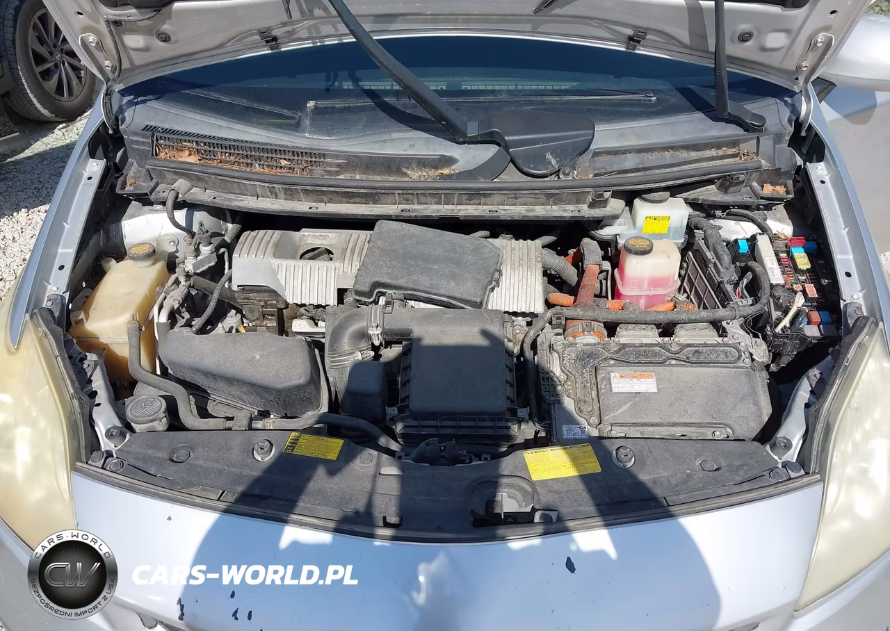 2013 Toyota Prius Two VIN:JTDKN3DU0D5546234 - 10