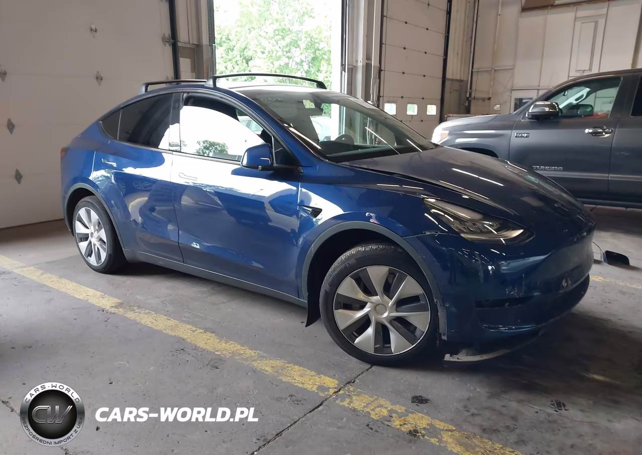 2022 Tesla Model Y Long Range Dual Motor All-Wheel Drive – zdjęcie 1 z 15
